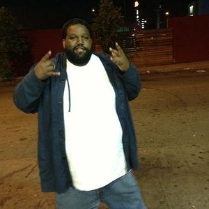 Meet your Posher, Gregory